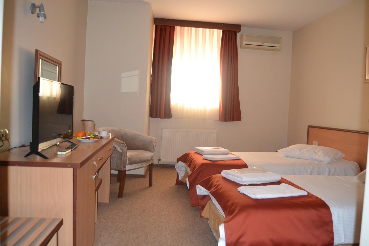 Duzce Han Otel エクステリア 写真